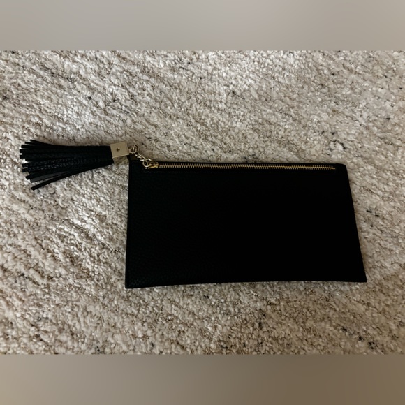 Black wristlet with wallet /card insert - Picture 3 of 3